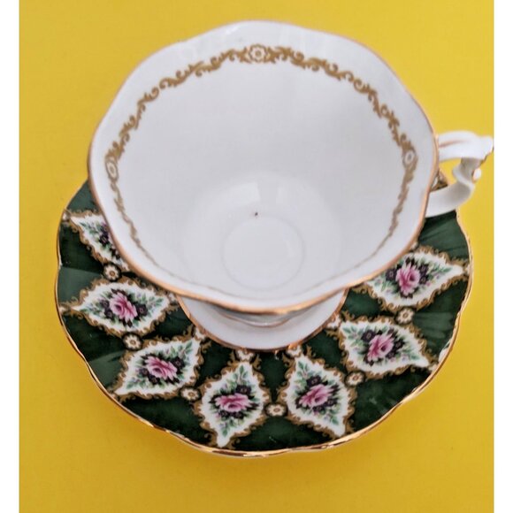 Royal Albert Bone China Cup & Saucer Royal Series "Buckingham" 1970's - Picture 6 of 13